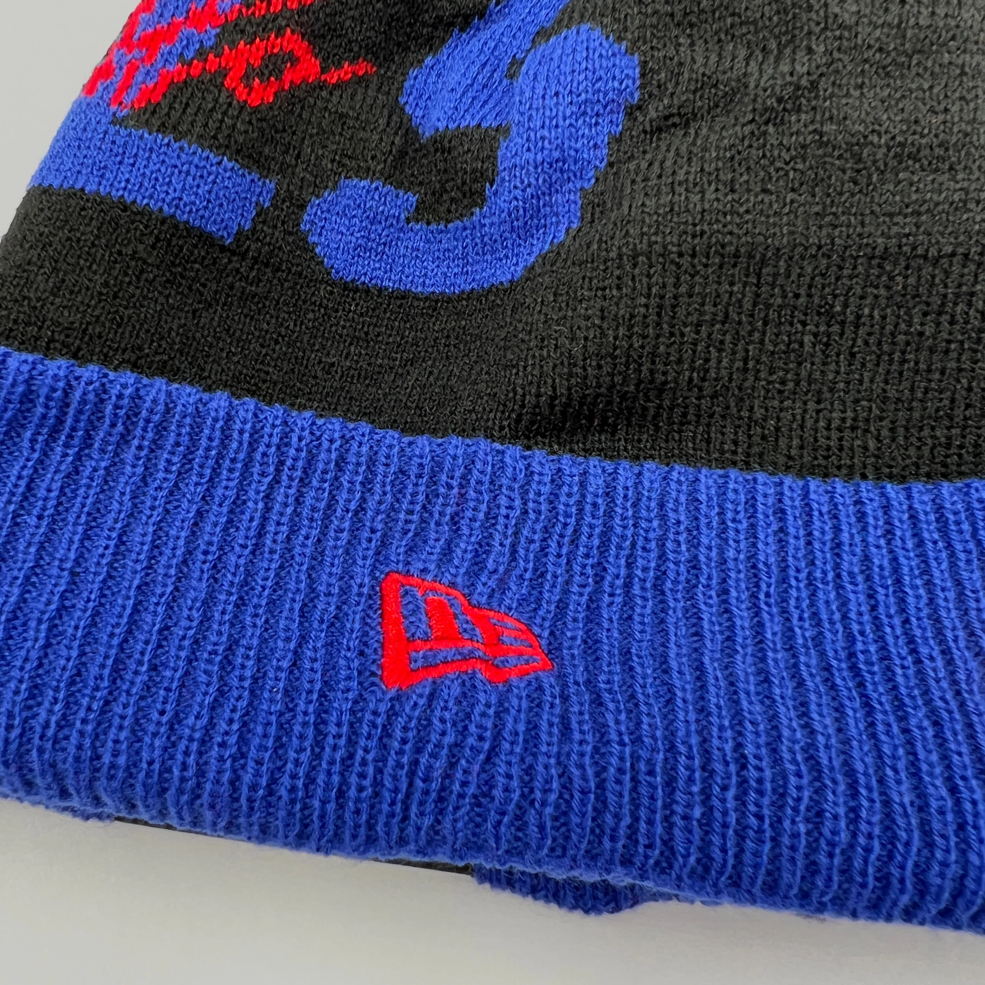 Buffalo Bills Standing Buffalo NFL 2022 Official Draft Beanie