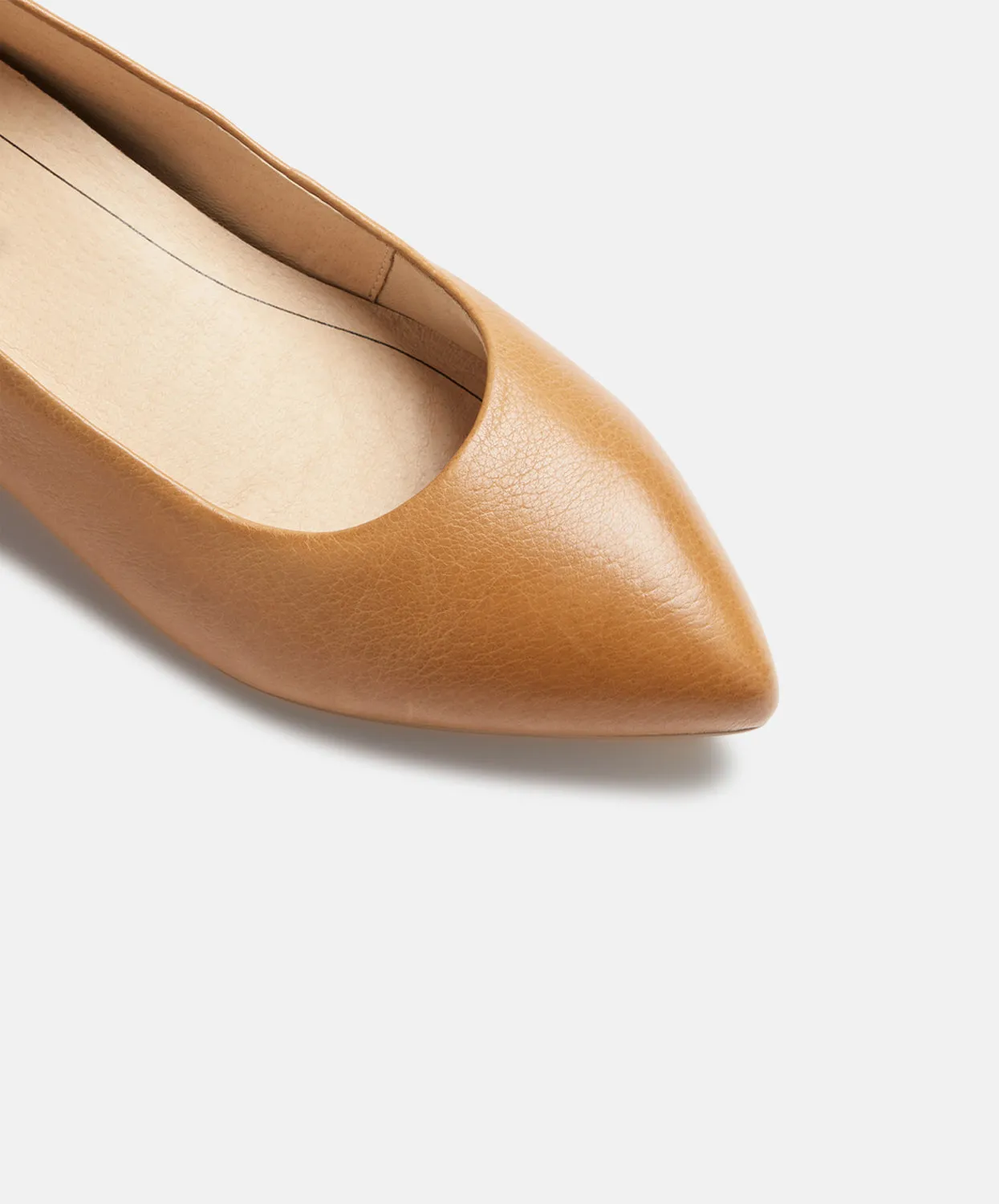 FRANKIE4 Poppy Tan Ballet Flats